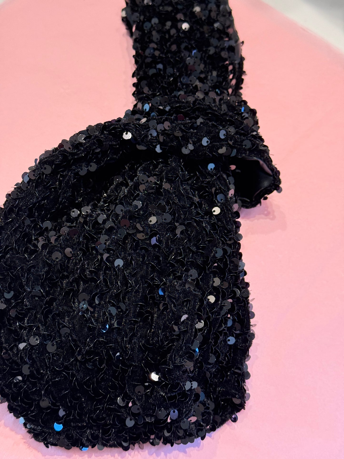 Sequin knot bag SAMPLE 2