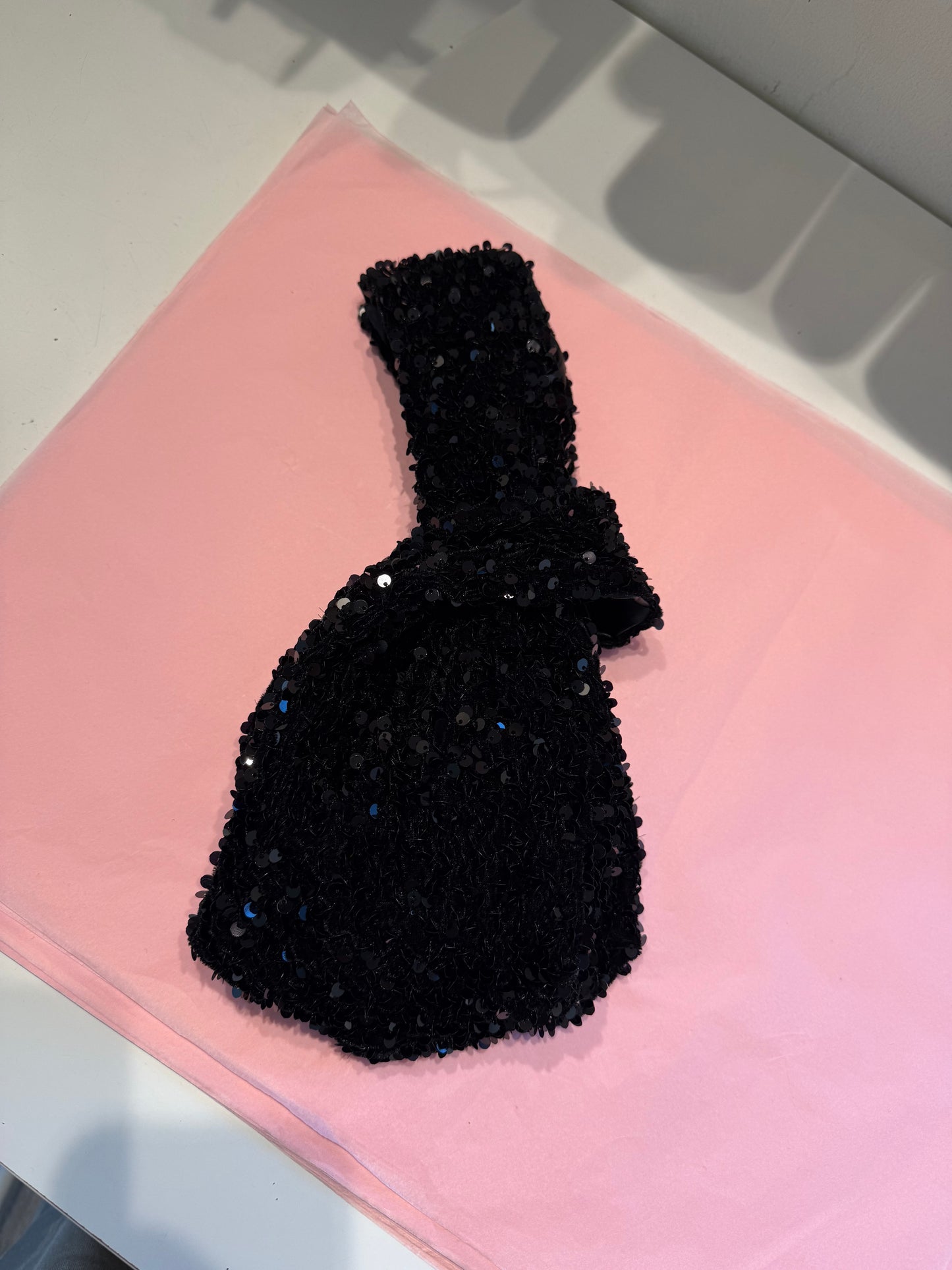 Sequin knot bag SAMPLE 2