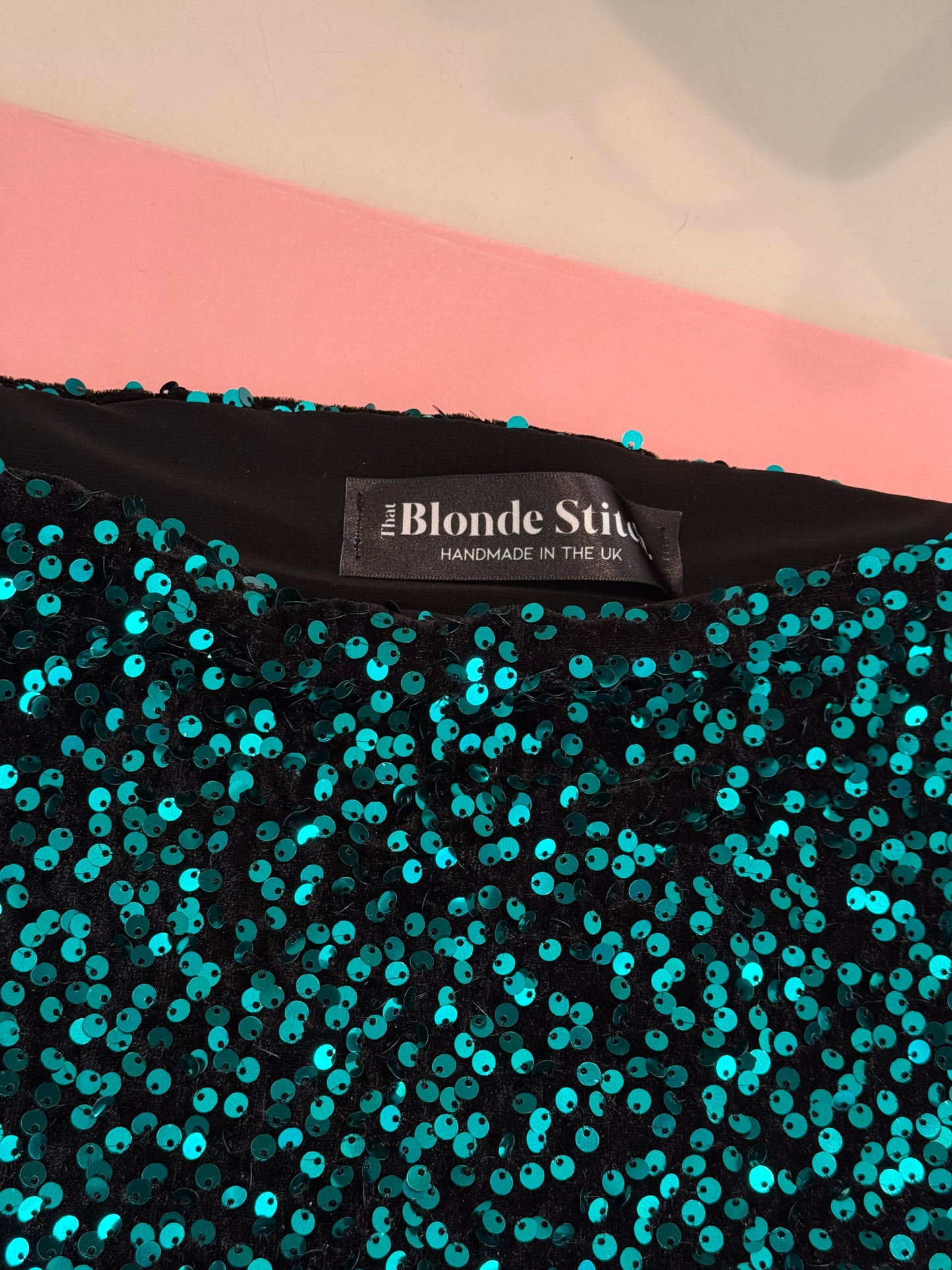 Sequin mini short emerald green size small SAMPLE