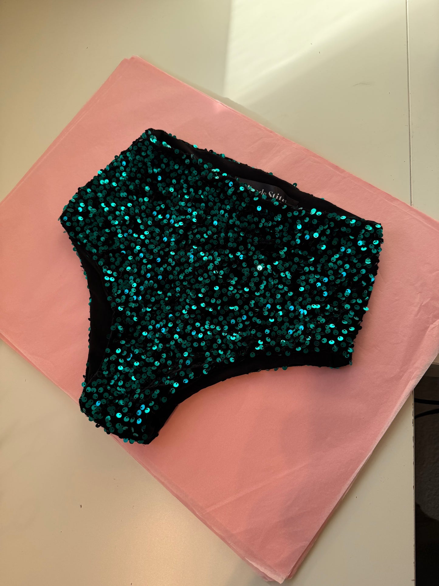 Sequin mini short emerald green size small SAMPLE