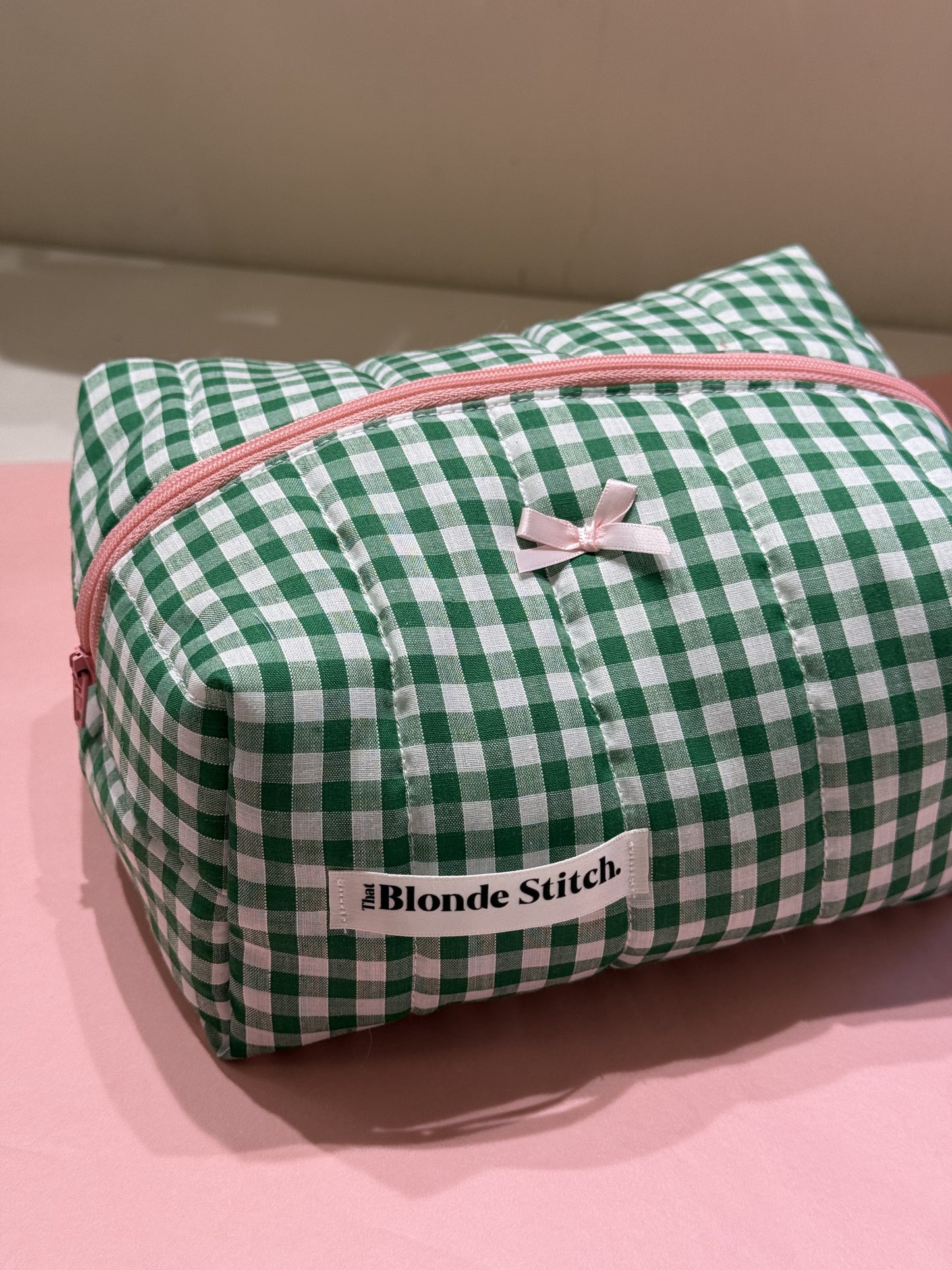 Quilted makeup bag - Green gingham
